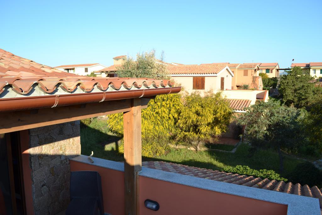 Apartments Mimose Badesi Exterior photo